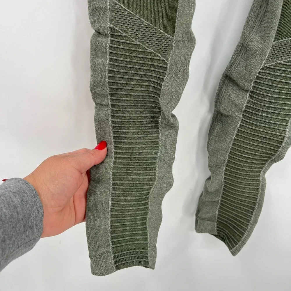 Alo Yoga High Waist‎ Moto Leggings Olive Green Mesh Panel Small
